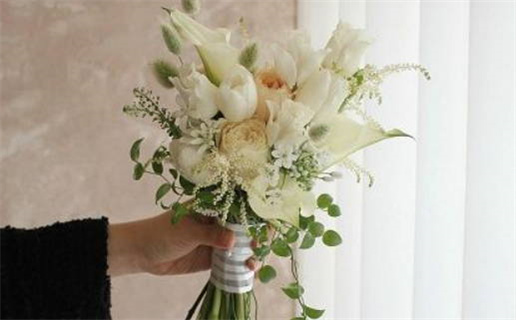 2028年08月25日结婚日子如何 办喜事吉利吗 2028年08月25日结婚日子如何 办喜事吉利吗