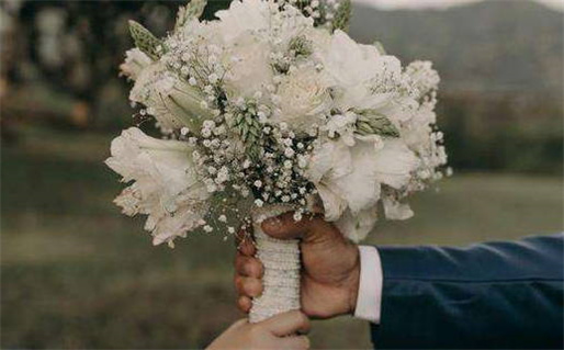 2028年农历四月十九结婚吉日查询 是办喜事好日子吗 2028年农历四月十九结婚吉日查询 是办喜事好日子吗